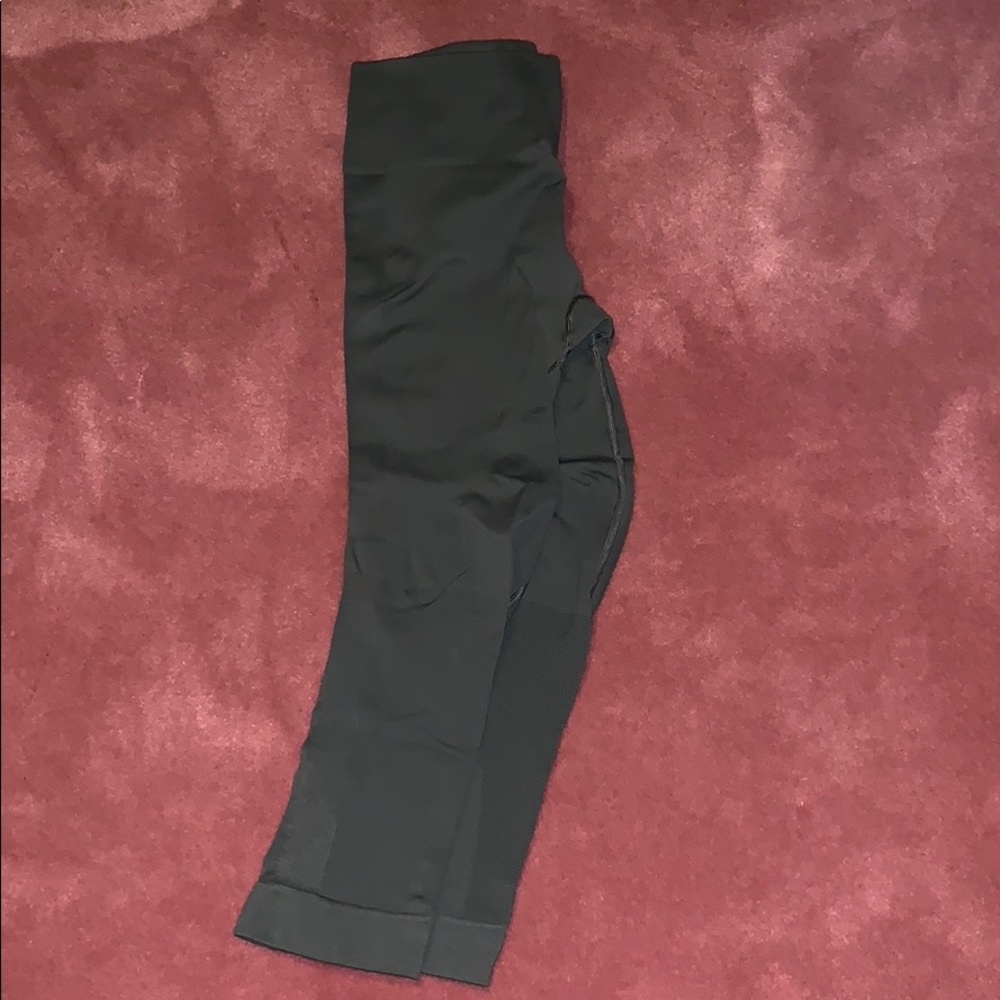 Lululemon cropped legging